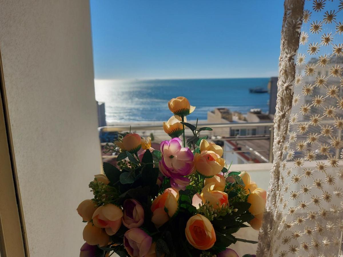 Bral Apartment 7 - Two-Bedroom With Seaview Durres Bagian luar foto