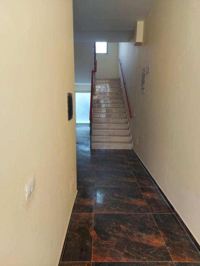 Bral Apartment 7 - Two-Bedroom With Seaview Durres Bagian luar foto