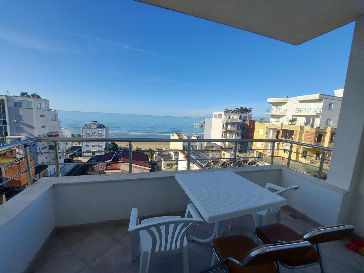 Bral Apartment 7 - Two-Bedroom With Seaview Durres Bagian luar foto